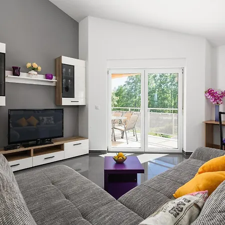 Vakantiehuis Pet Friendly In *